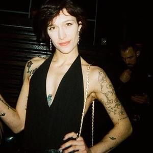 Meet your Posher, Clarisse